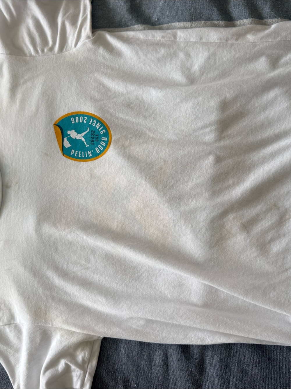White Kids Short-Sleeve Tee with Teal & Yellow Crest